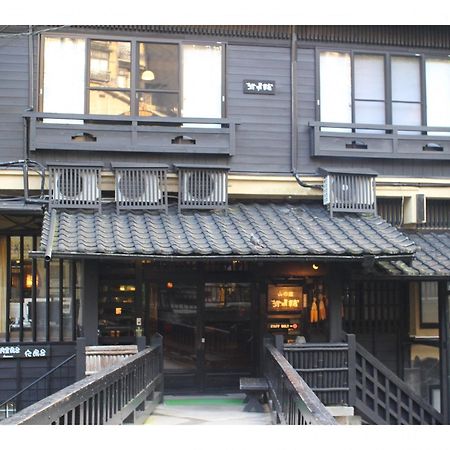Kurokawa Onsen Yama No Yado Shinmeikan มินามิโอกุนิ ภายนอก รูปภาพ